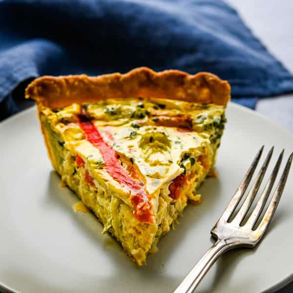 Roasted Bell Pepper and Artichoke Quiche