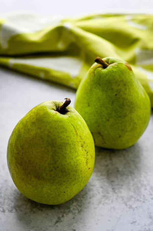 fresh pears for the pear cake recipe.