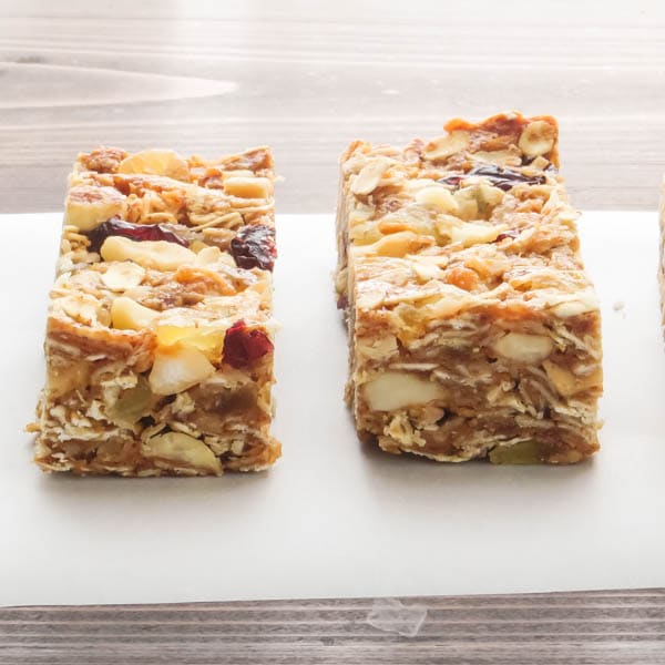 Pineapple Macadamia Granola Bars