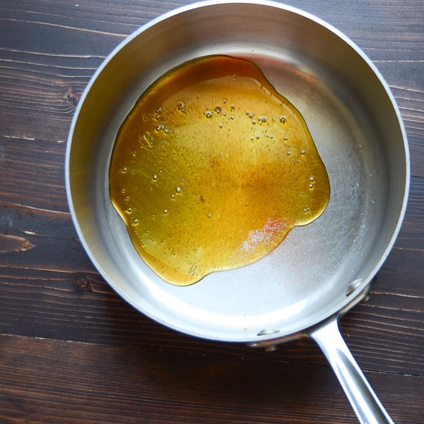 glazed spiced pecans | Garlic + Zest