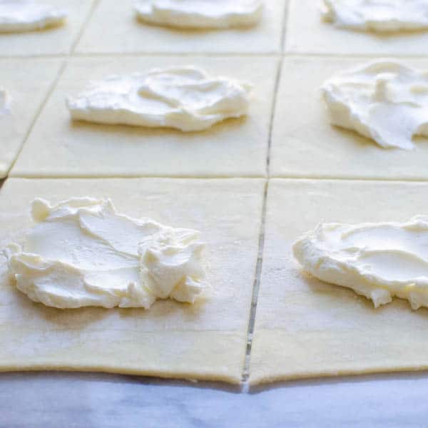cream cheese on puff pastry