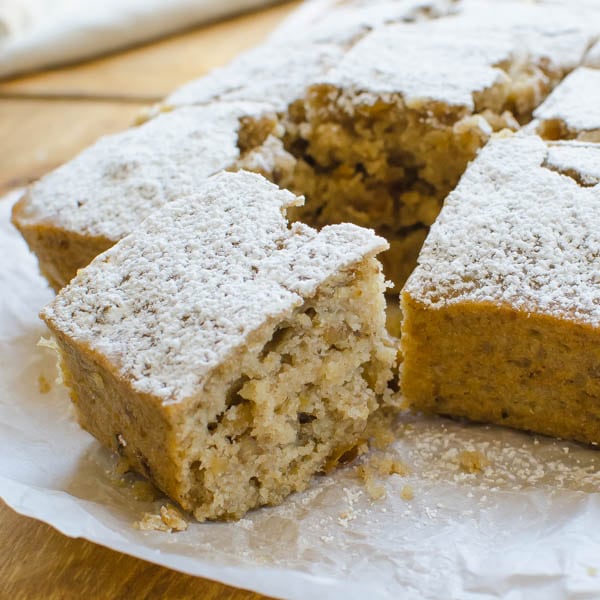 One-Bowl Applesauce Walnut Cake – An Easy Snack Cake Recipe