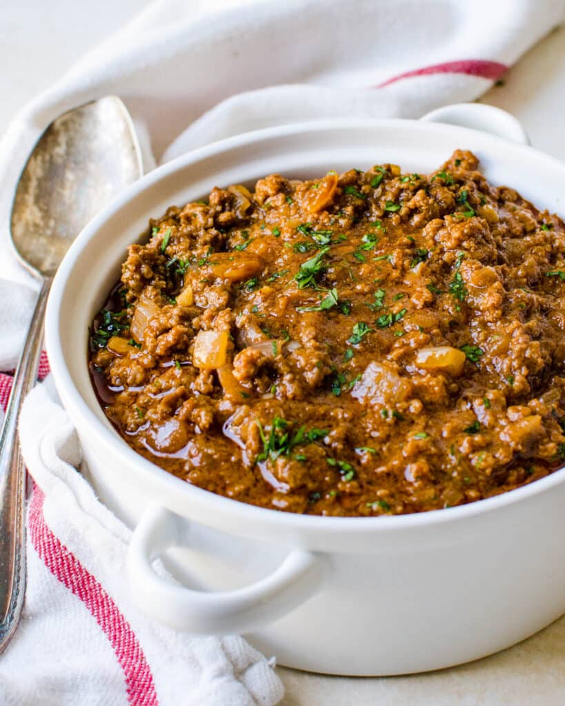 Chili For Chili Dogs Garlic & Zest