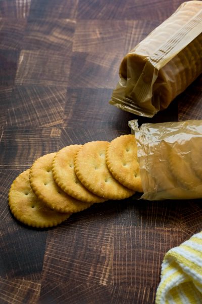 Fluffernutter Ritz Cracker Cookies | Garlic & Zest