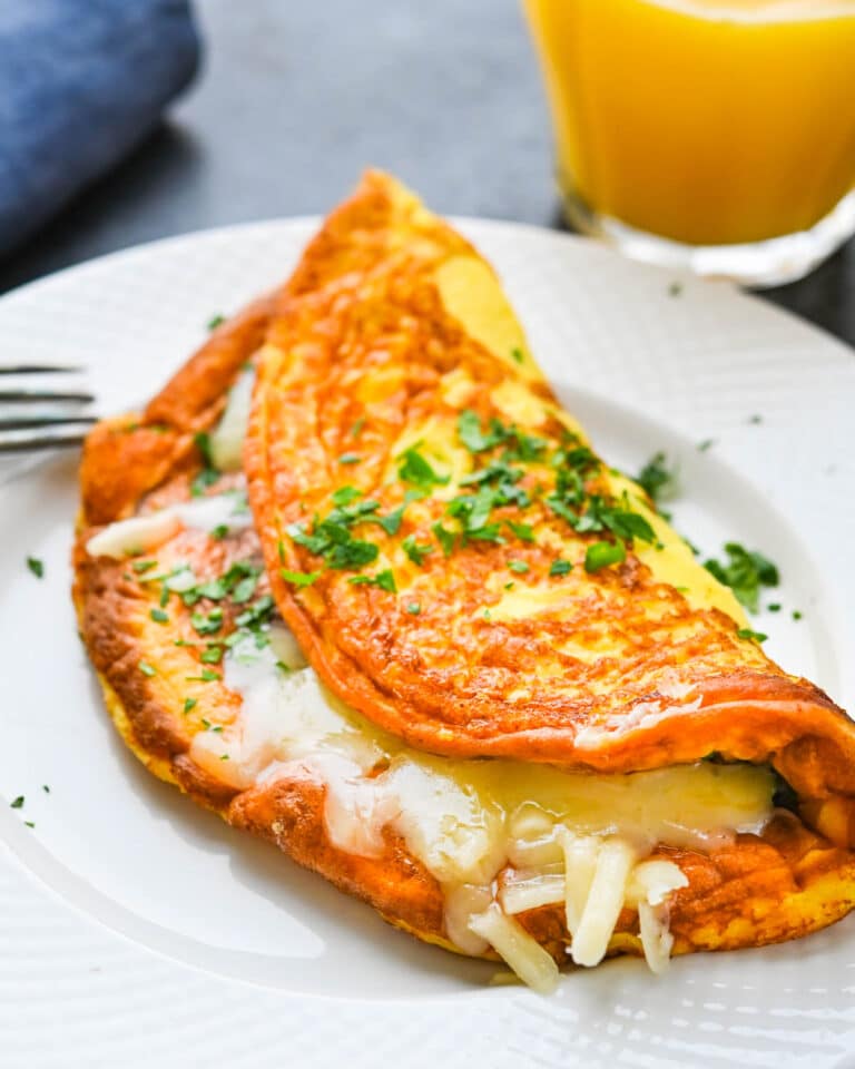 How To Make A Fluffy Cheese Omelette