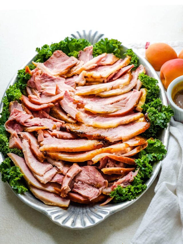 How To Make  Quick and Easy Homemade Brown Sugar Glazed Ham