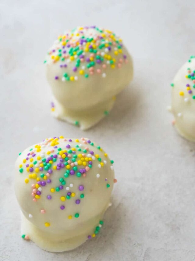 How To Make Coconut Rum Cookie Truffles (No Bake) For Easter