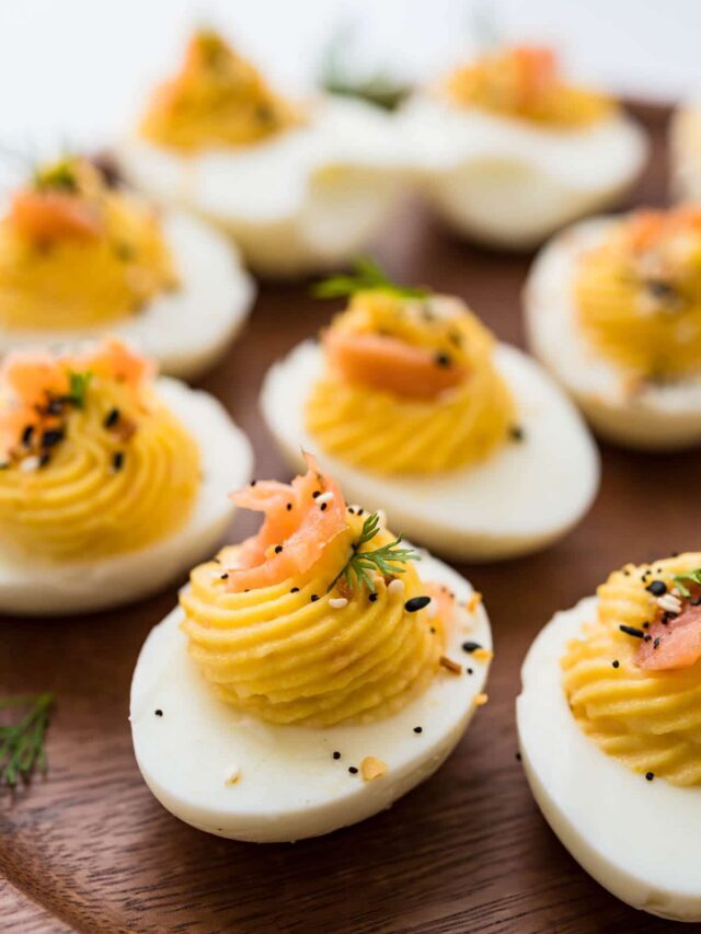 How To Make Smoked Salmon Deviled Eggs