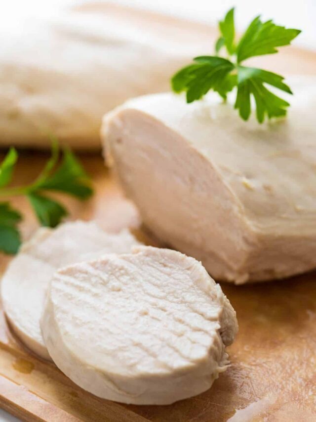 How To Make Perfectly Poached Chicken Breasts