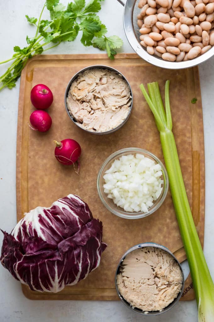 ingredients for tuna lettuce wraps.