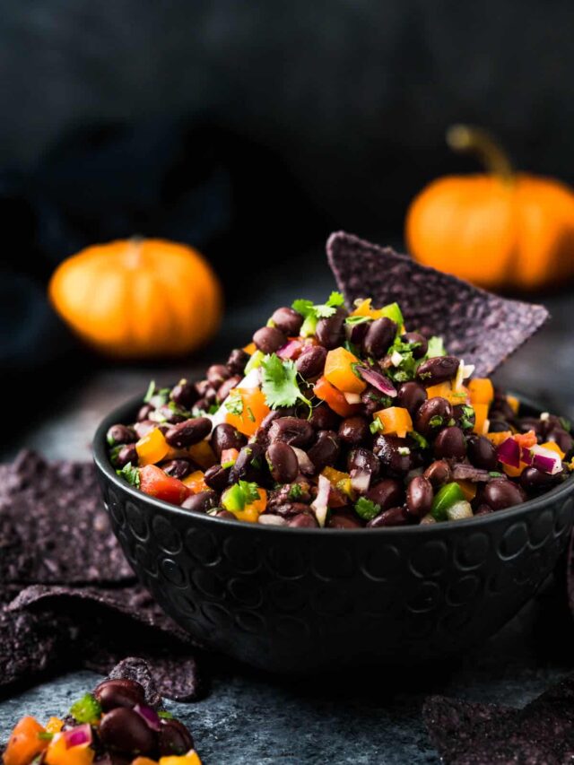 Bean Dip – A Quick & Easy Halloween Appetizer