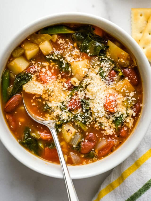 How To Make the Ultimate Minestrone Soup