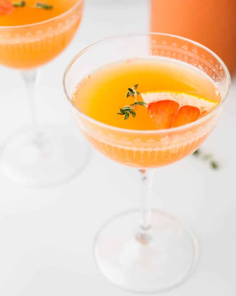 Grapefruit Mimosas (grapefruit juice cocktails)