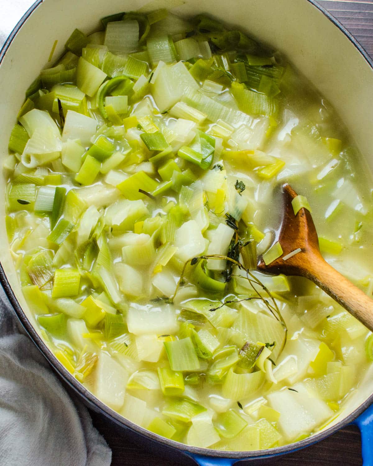 simmering the fennel and leeks with vegetable stock.