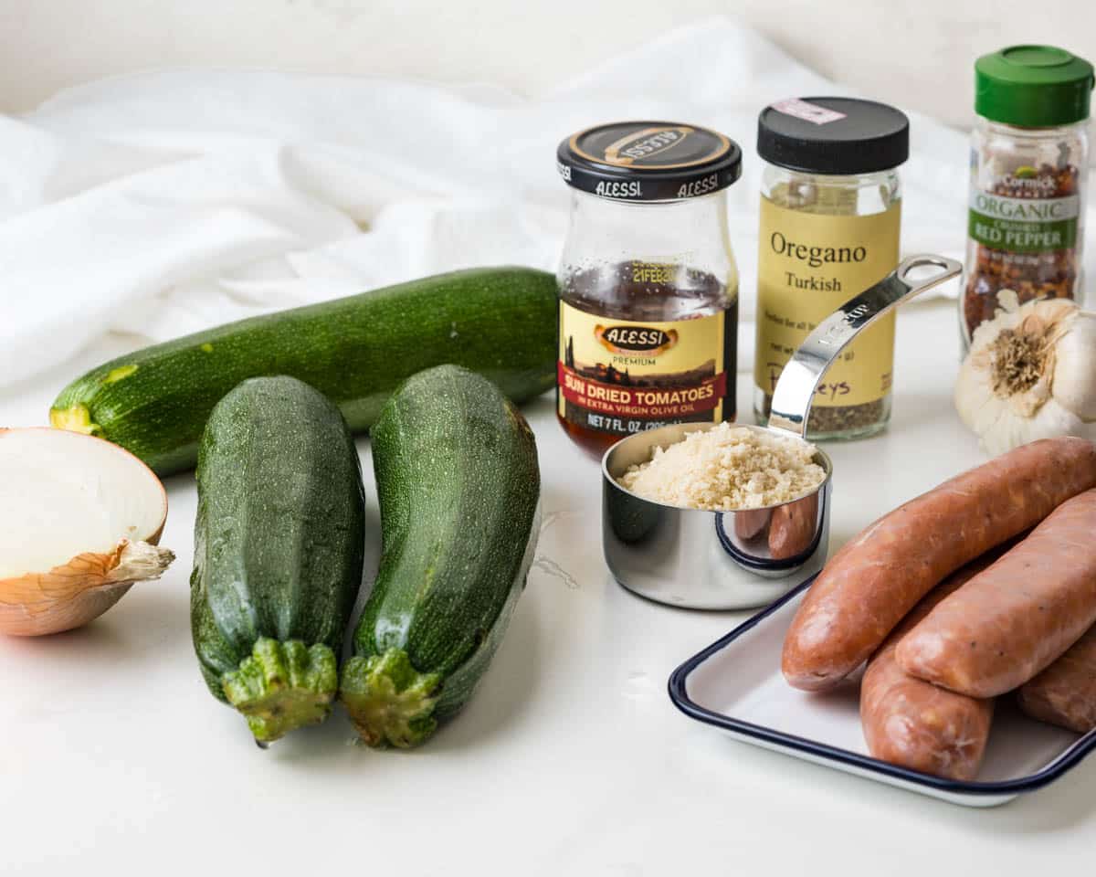 ingredients for zucchini boats recipe.