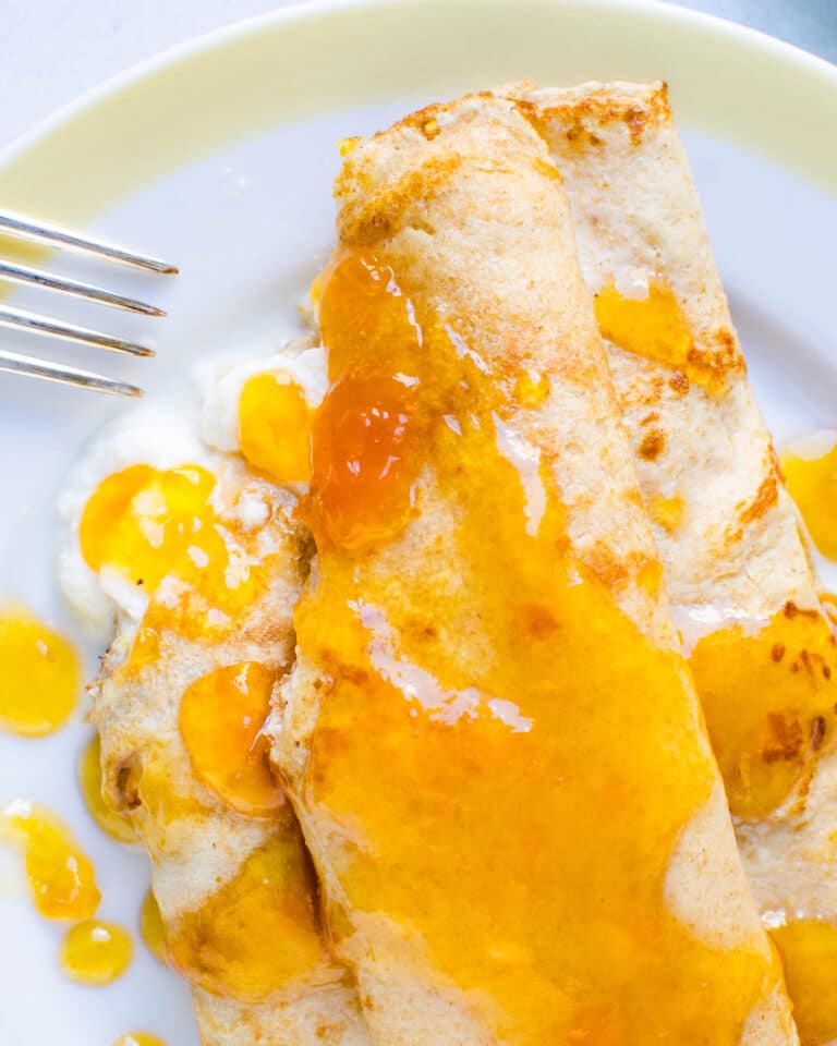Breakfast Crêpes with Ricotta and Apricot