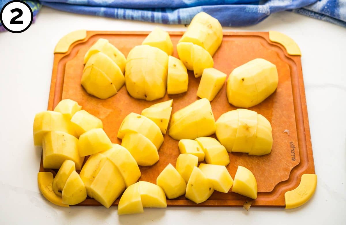 Dice potatoes.