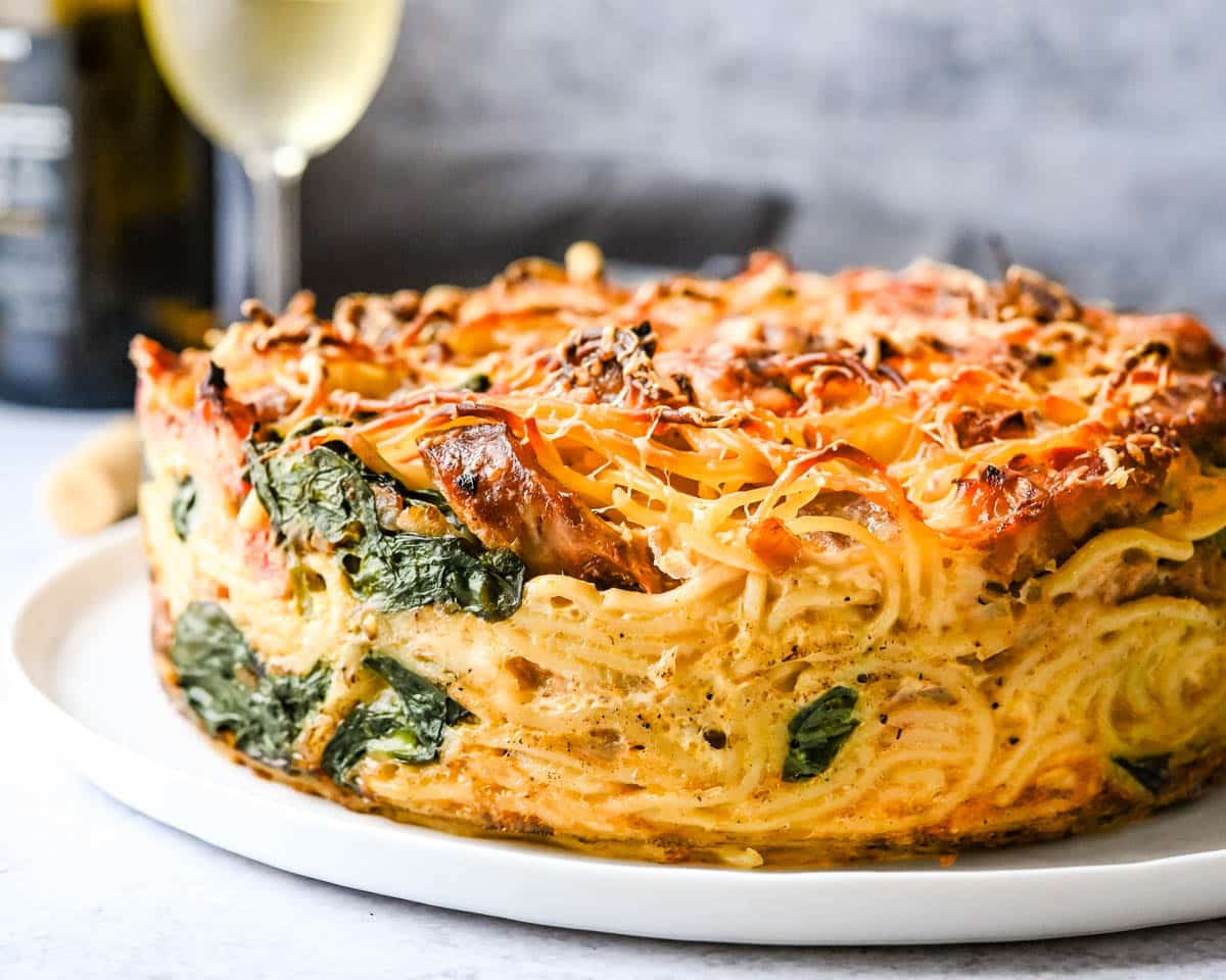 Baked Spaghetti Pie with Linguiça